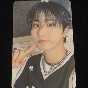 Stray Kids Han Jisung KARMA OFFICAL JYP POB